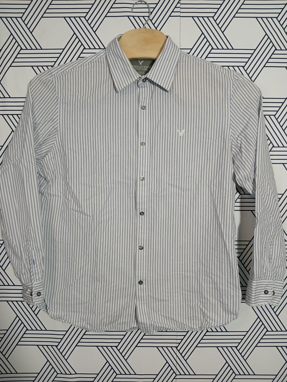 American Eagle Outfitters Vintage Fit Size XL
